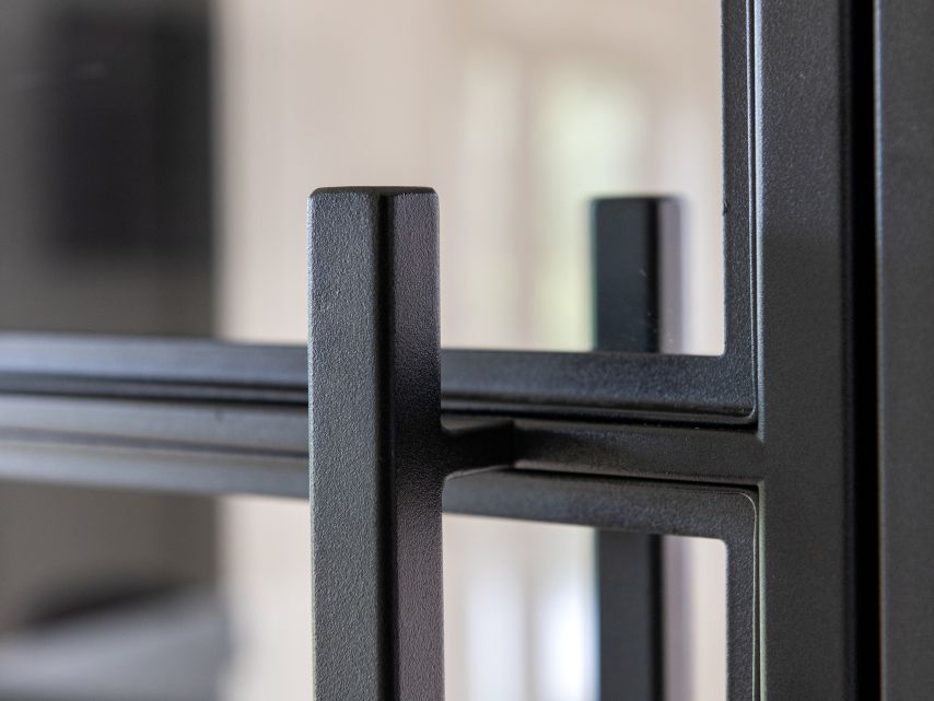 stalen-deur-met-glas